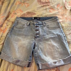 KUT from the Kloth shorts